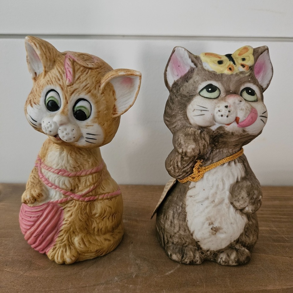 Vintage 1980 JASCO‎ Critter Bells Porcelain Cat Bell Figurines Set of 2